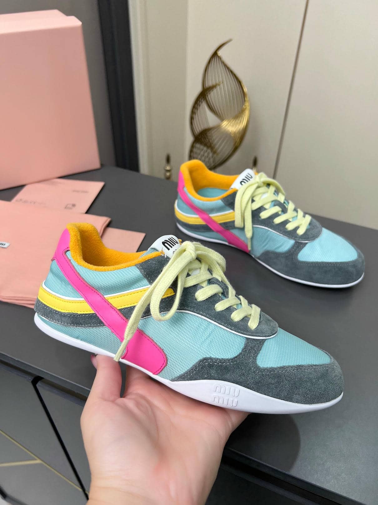 Miu Miu German training shoes3-11